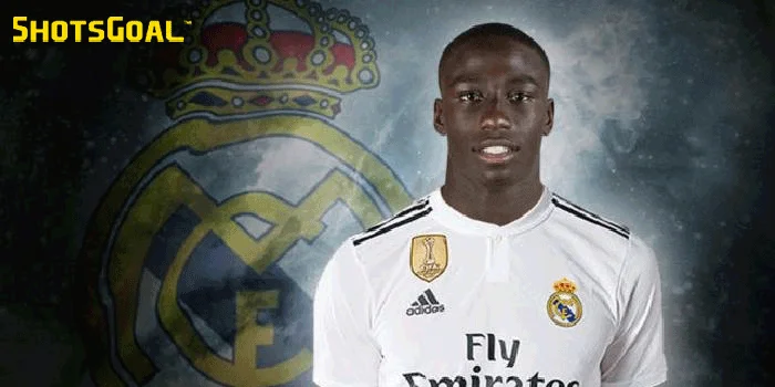 Real Madrid - Bakal Perpanjang Kontrak Ferland Mendy Hingga 2027