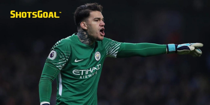 Ederson Moraes – Kiper Utama Manchester City di Premier League