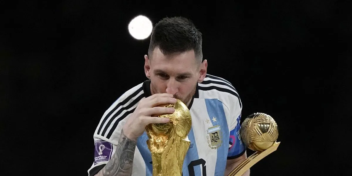 Lionel Messi akan Mengungkap Gol Favoritnya untuk Karya Seni Amal