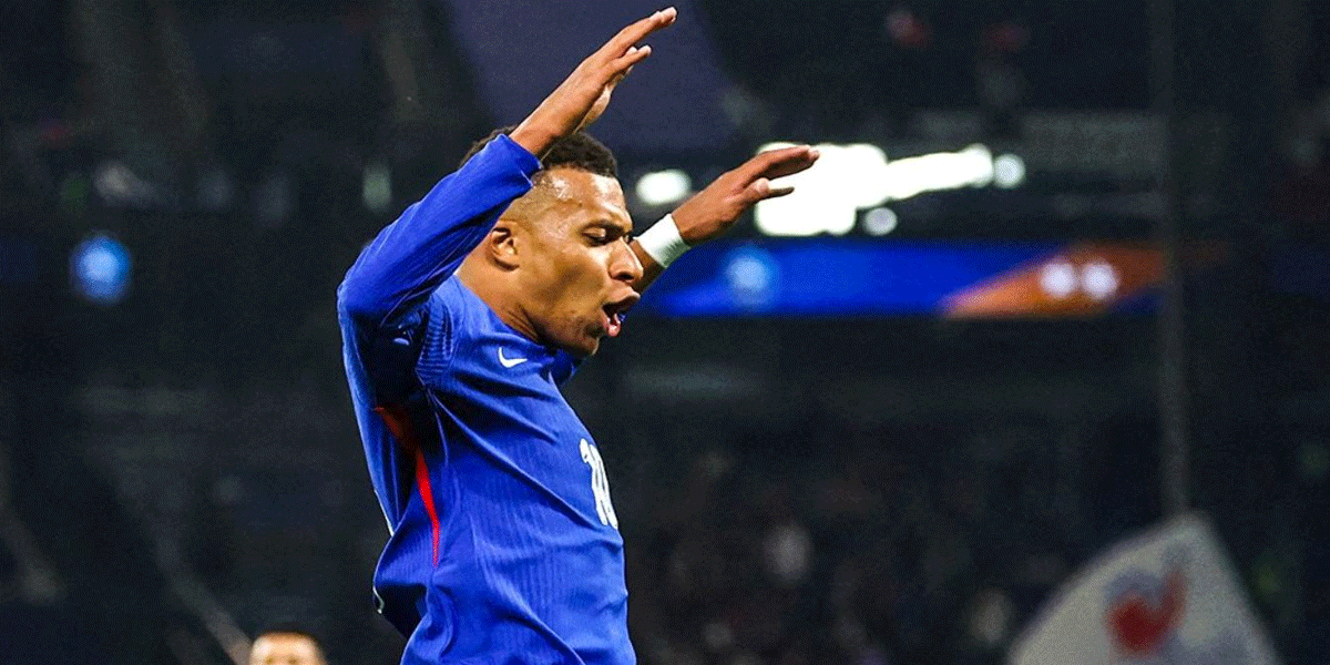 Kylian-Mbappe-Tampil-Gemilang,-Prancis-Hajar-Azerbaijan-3-0