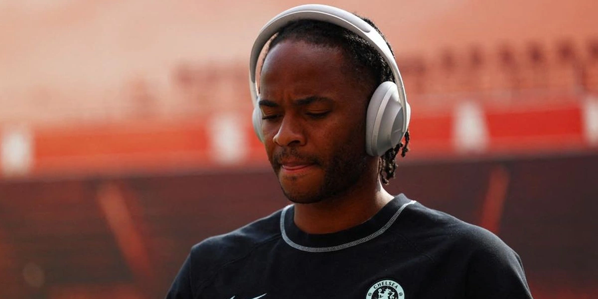 Raheem-Sterling-Resmi-Bergabung-dengan-Feyenoord